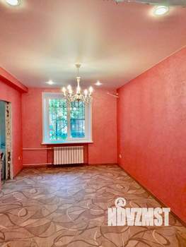 3-к квартира, вторичка, 54м2, 1/2 этаж