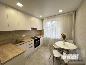 2-к квартира, вторичка, 57м2, 3/12 этаж