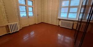 3-к квартира, вторичка, 65м2, 2/2 этаж