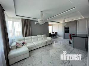 4-к квартира, вторичка, 108м2, 16/22 этаж