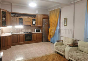 3-к квартира, вторичка, 81м2, 2/5 этаж