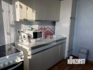 3-к квартира, вторичка, 77м2, 10/12 этаж