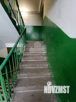 2-к квартира, вторичка, 42м2, 1/9 этаж