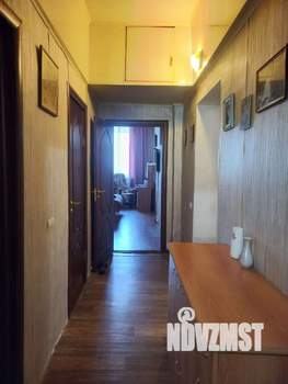 2-к квартира, вторичка, 64м2, 1/3 этаж