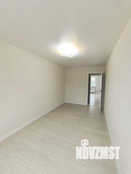 3-к квартира, вторичка, 58м2, 5/5 этаж