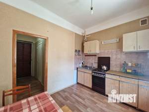 1-к квартира, вторичка, 37м2, 1/4 этаж