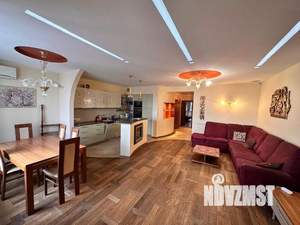 2-к квартира, вторичка, 78м2, 10/10 этаж