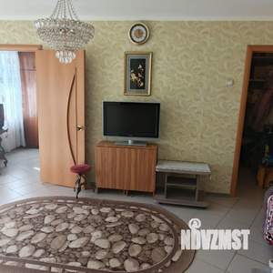 2-к квартира, вторичка, 44м2, 4/4 этаж