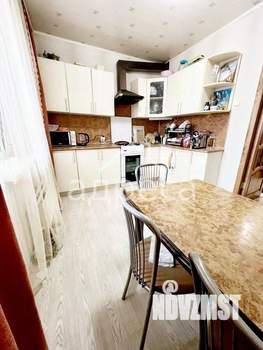 3-к квартира, вторичка, 72м2, 4/10 этаж