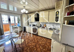 3-к квартира, вторичка, 102м2, 5/10 этаж