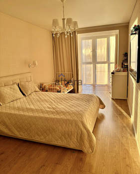 2-к квартира, вторичка, 75м2, 10/18 этаж