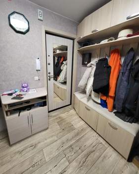 4-к квартира, вторичка, 94м2, 7/9 этаж