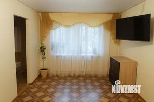 2-к квартира, вторичка, 42м2, 2/5 этаж