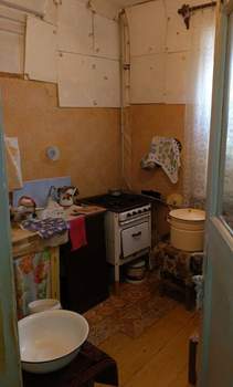 2-к квартира, вторичка, 46м2, 1/2 этаж