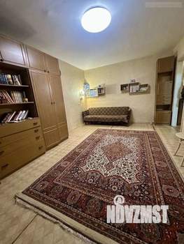 2-к квартира, вторичка, 50м2, 1/9 этаж