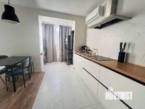 2-к квартира, вторичка, 65м2, 15/18 этаж