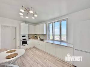 3-к квартира, вторичка, 73м2, 22/24 этаж