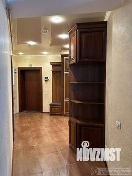 3-к квартира, вторичка, 105м2, 5/5 этаж