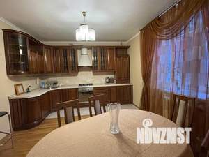 3-к квартира, вторичка, 128м2, 4/8 этаж