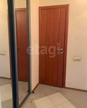 3-к квартира, вторичка, 68м2, 8/9 этаж