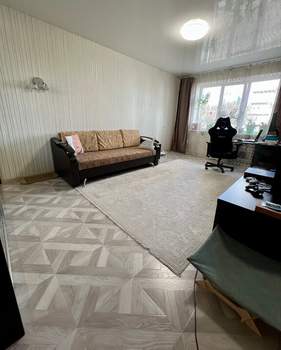 3-к квартира, вторичка, 72м2, 4/10 этаж