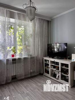 2-к квартира, вторичка, 53м2, 1/4 этаж