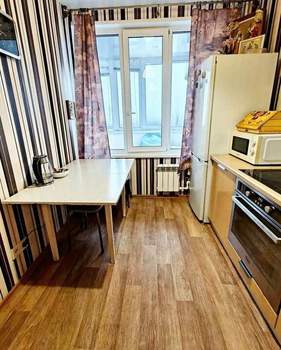 2-к квартира, вторичка, 52м2, 10/16 этаж