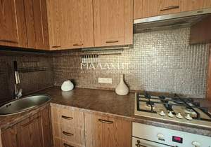 3-к квартира, вторичка, 74м2, 11/12 этаж