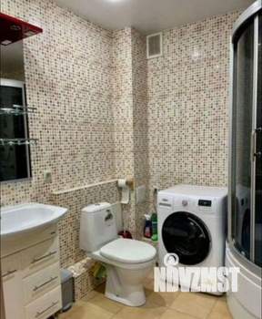 2-к квартира, вторичка, 68м2, 1/10 этаж