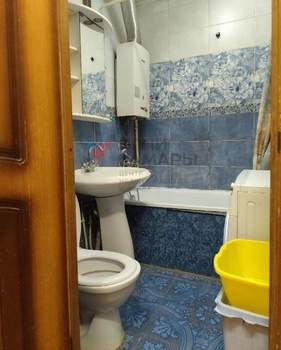 2-к квартира, вторичка, 43м2, 1/5 этаж