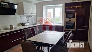 3-к квартира, вторичка, 113м2, 9/16 этаж