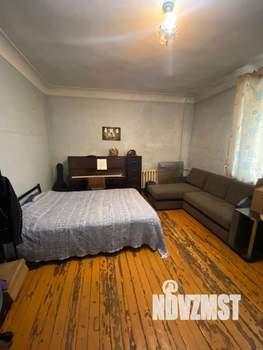 2-к квартира, вторичка, 61м2, 1/2 этаж