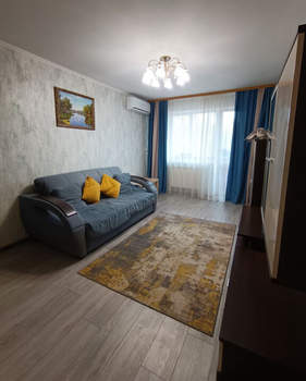 2-к квартира, вторичка, 42м2, 3/5 этаж