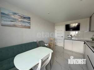 2-к квартира, вторичка, 61м2, 12/17 этаж