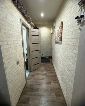 2-к квартира, вторичка, 49м2, 1/4 этаж