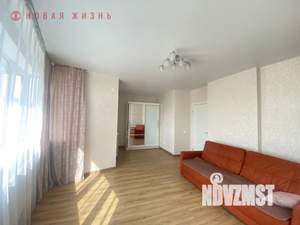 2-к квартира, вторичка, 63м2, 6/23 этаж