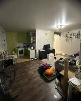 2-к квартира, вторичка, 49м2, 1/4 этаж