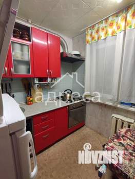 2-к квартира, вторичка, 45м2, 1/4 этаж