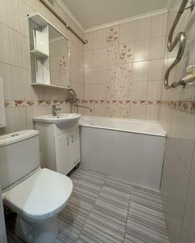 2-к квартира, вторичка, 45м2, 1/5 этаж