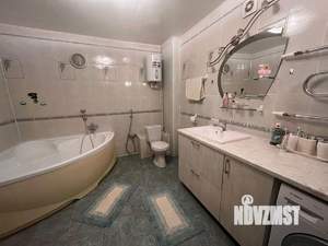 2-к квартира, вторичка, 61м2, 13/14 этаж