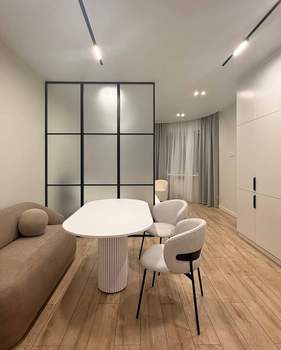 Студия квартира, вторичка, 40м2, 2/10 этаж