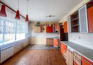 2-к квартира, вторичка, 95м2, 7/9 этаж