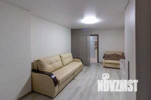 2-к квартира, вторичка, 70м2, 8/27 этаж