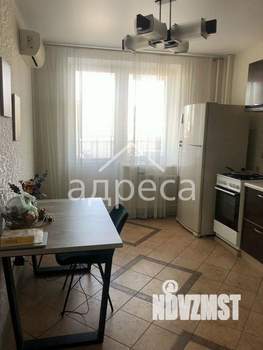 1-к квартира, вторичка, 63м2, 7/10 этаж