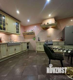 3-к квартира, вторичка, 108м2, 6/8 этаж