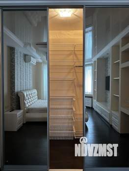 2-к квартира, вторичка, 68м2, 8/25 этаж