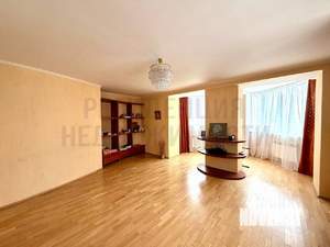 4-к квартира, вторичка, 120м2, 6/10 этаж