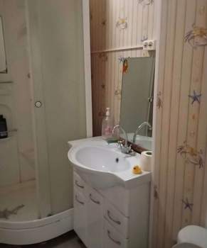 3-к квартира, вторичка, 68м2, 1/4 этаж