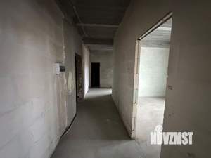 2-к квартира, вторичка, 71м2, 1/17 этаж