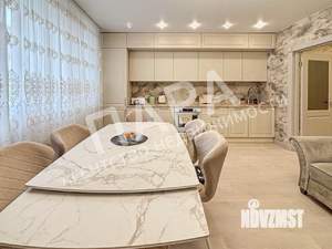 3-к квартира, вторичка, 84м2, 6/16 этаж
